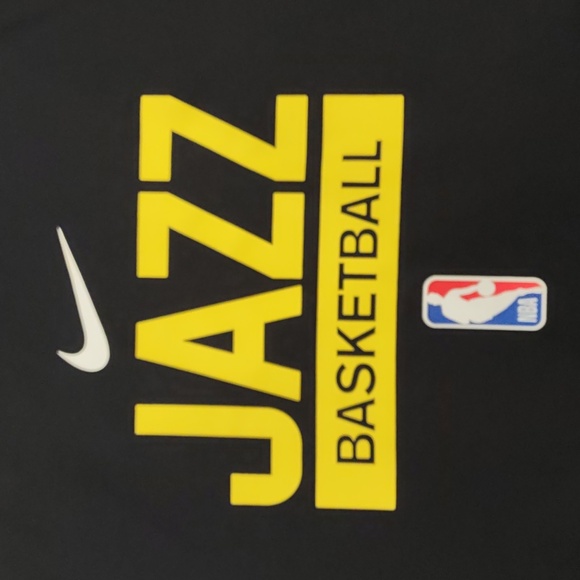 NBA JAZZ BASKETBALL NIKE TEE. - Picture 14 of 15